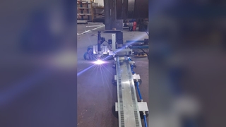 Carrello per saldatura automatizzata di serbatoi in acciaio inossidabile TIG
