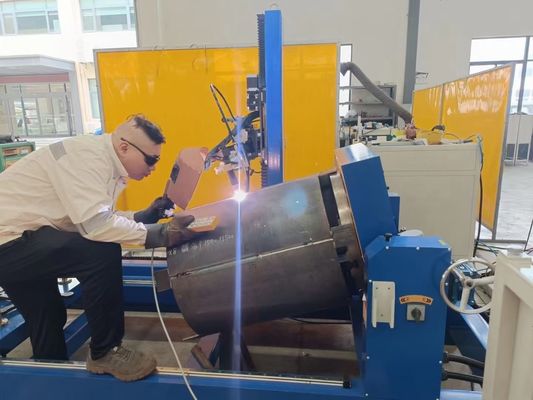 qualità  100-5000mm Tank Diameter Circular Seam Welding Machine with Water Cooling and 3-400A Welding Power fabbrica